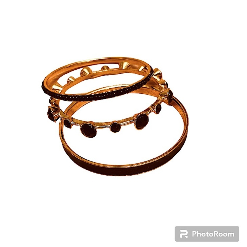 Women’s Black and Gold Three Piece Bangle Bracelet Set.